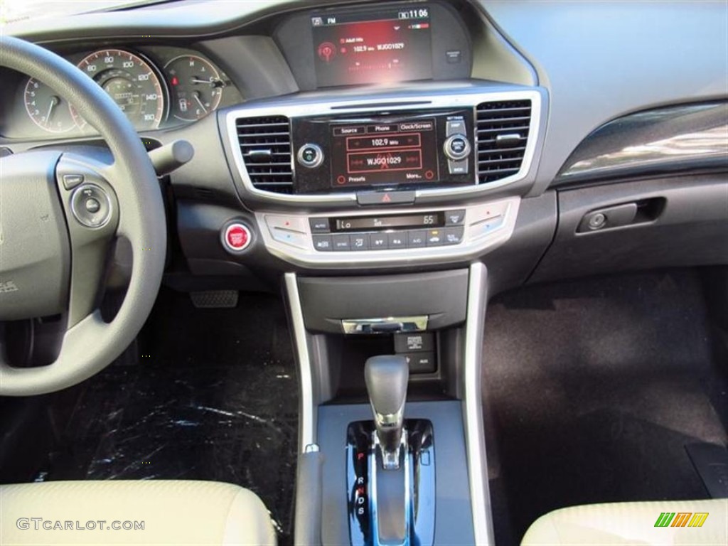 2013 Honda Accord EX Coupe Controls Photo #72993856