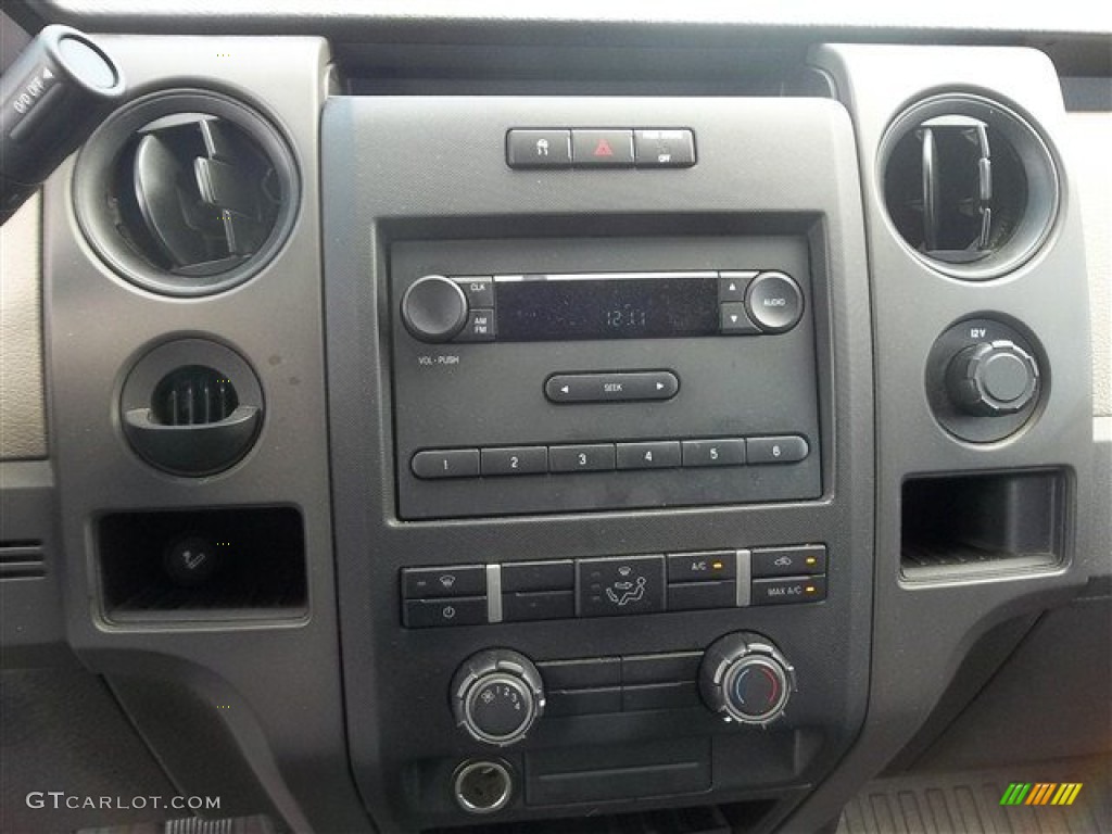 2010 F150 XL SuperCrew - Sterling Grey Metallic / Medium Stone photo #14