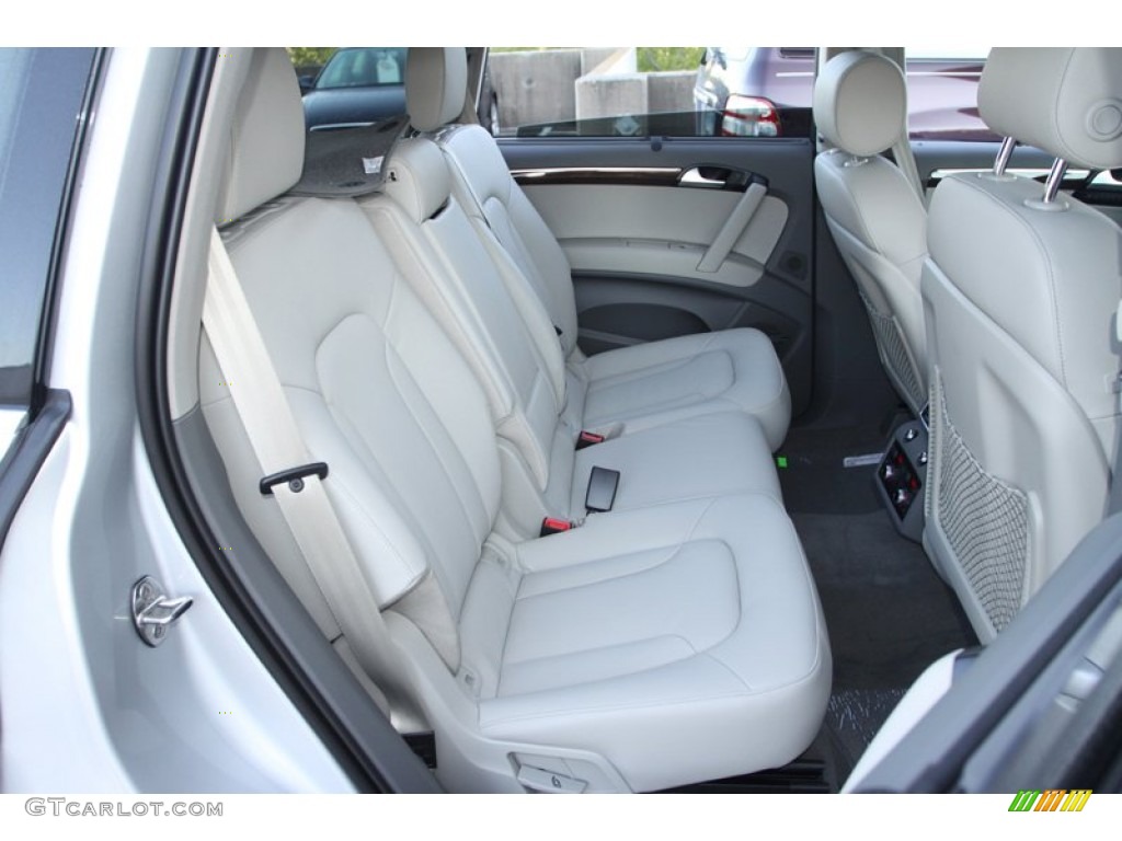 2013 Audi Q7 3.0 TDI quattro Rear Seat Photo #72995002