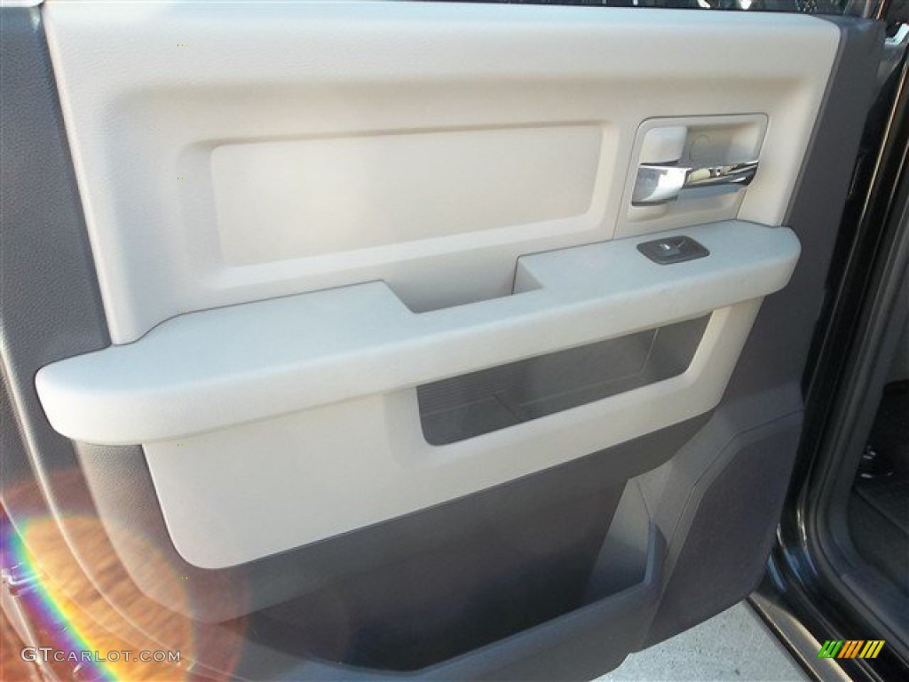 2011 Ram 1500 Lone Star Crew Cab - Brilliant Black Crystal Pearl / Dark Slate Gray/Medium Graystone photo #12