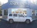 2008 Stone White Clearcoat Jeep Patriot Limited 4x4  photo #2