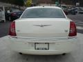 Cool Vanilla - 300 C HEMI AWD Photo No. 3