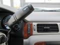 Summit White - Suburban LT 4x4 Photo No. 21