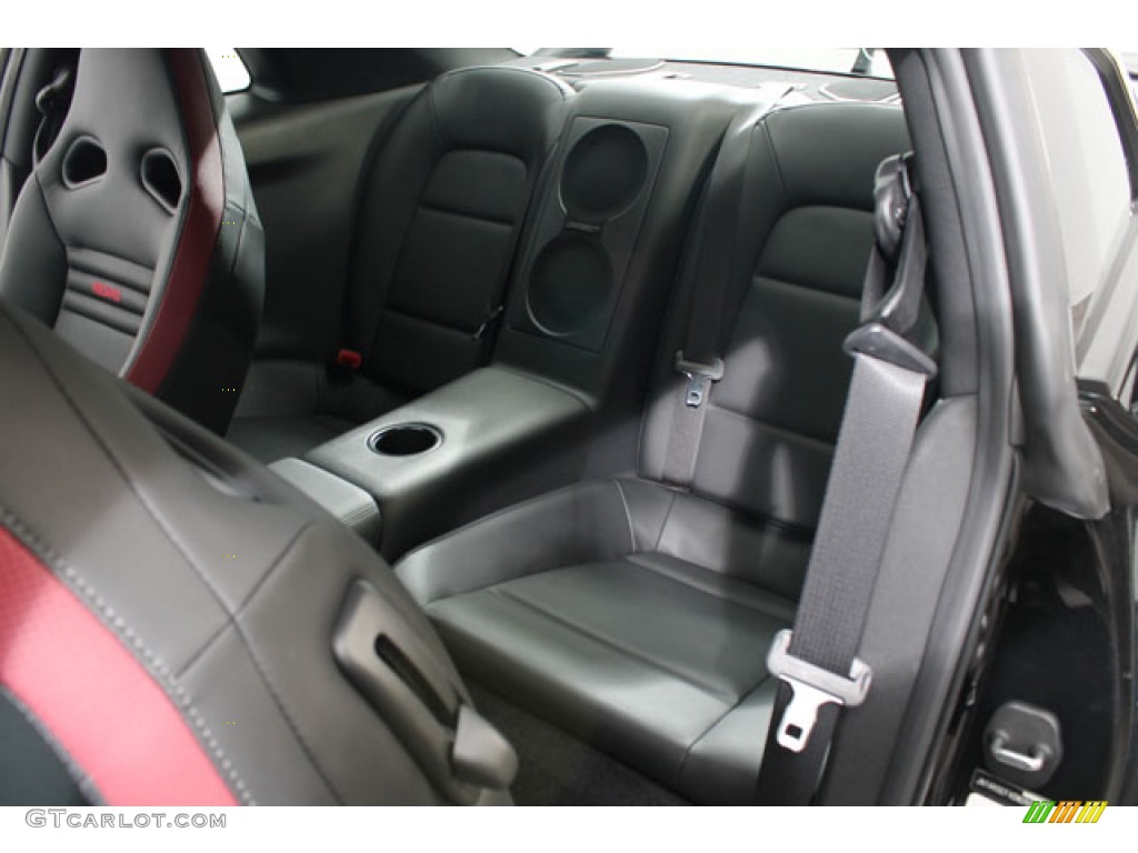 2013 Nissan GT-R Black Edition Rear Seat Photo #72998916