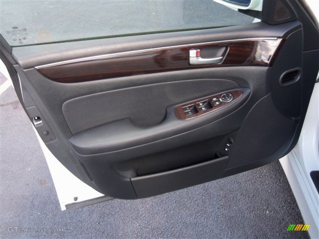 2012 Hyundai Genesis 3.8 Sedan Door Panel Photos
