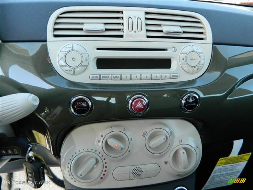 2013 Fiat 500 Pop Controls Photo #73001371