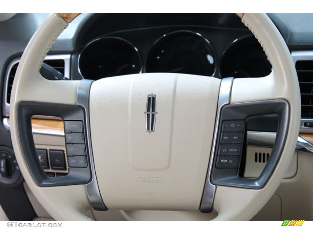 2010 Lincoln MKZ FWD Light Camel Steering Wheel Photo #73001593