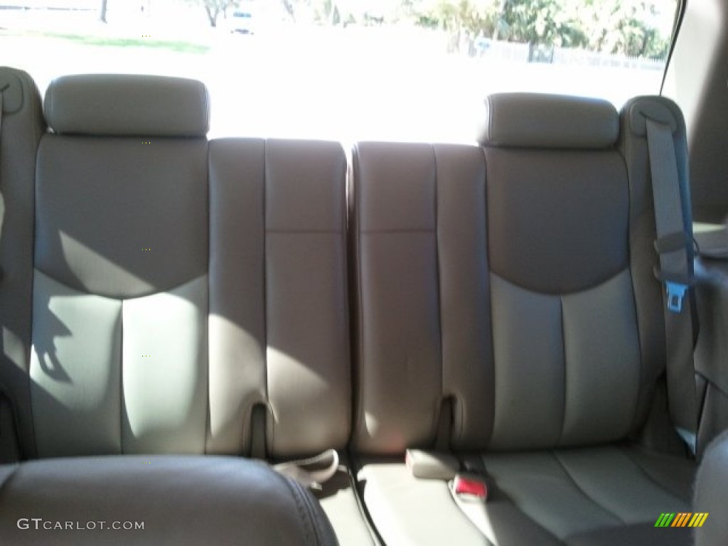 2004 Yukon Denali AWD - Silver Birch Metallic / Stone Gray photo #25