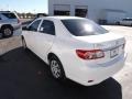 Super White - Corolla L Photo No. 5