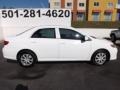 Super White - Corolla L Photo No. 8