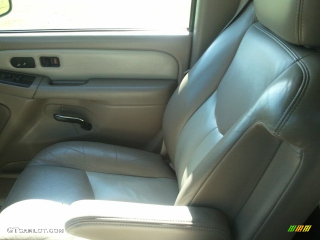 2004 Yukon Denali AWD - Silver Birch Metallic / Stone Gray photo #43