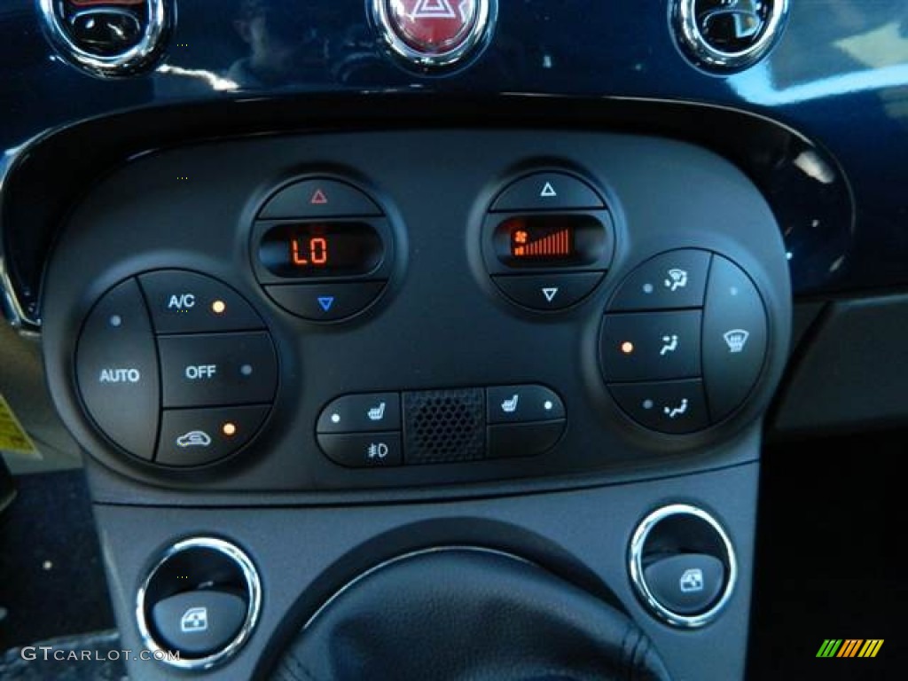 2013 Fiat 500 Sport Controls Photo #73003282