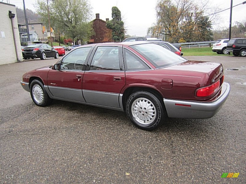 1996 Regal Gran Sport Sedan - Medium Garnet Red Metallic / Red photo #3