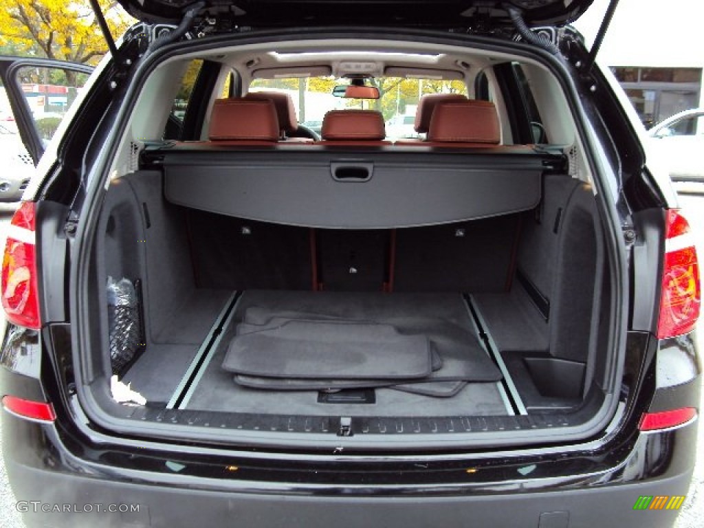 2011 BMW X3 xDrive 28i Trunk Photo #73004908