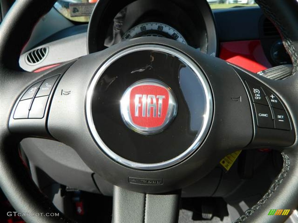 2013 Fiat 500 Lounge Controls Photo #73005547