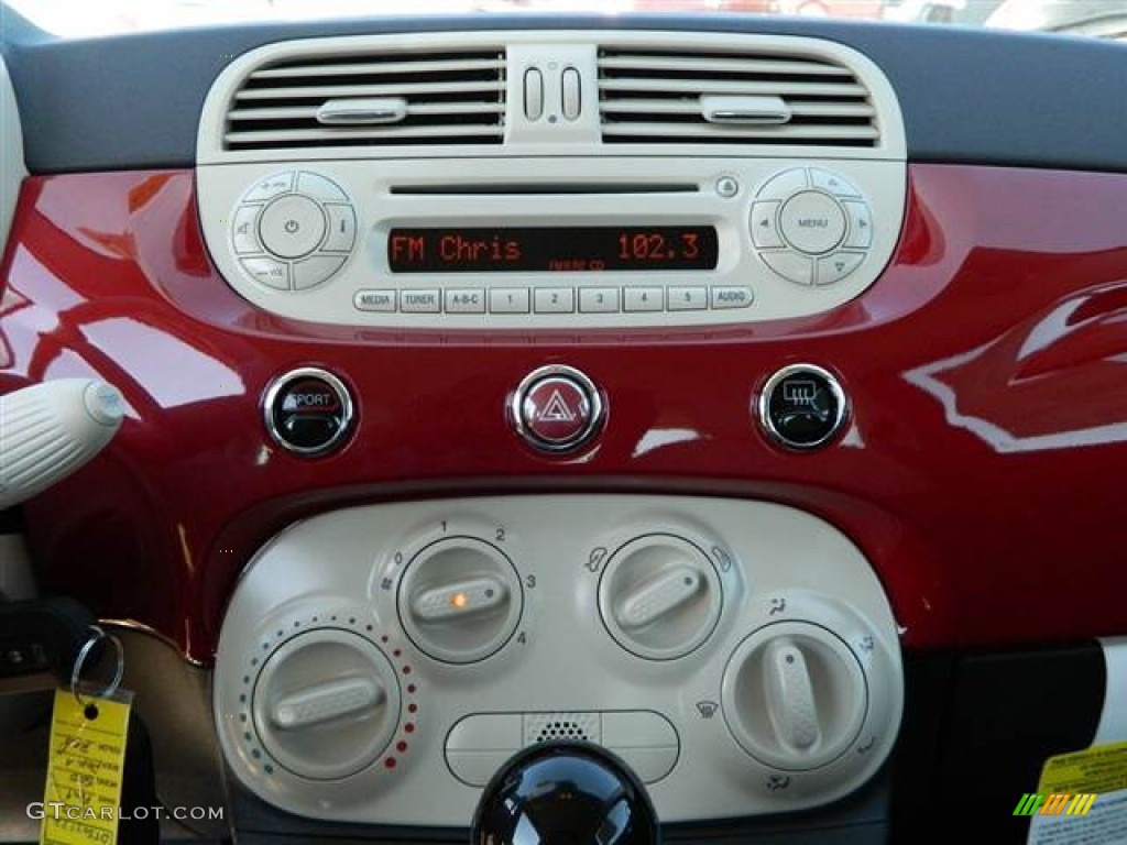 2013 Fiat 500 Pop Controls Photo #73008844