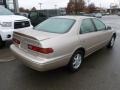 Cashmere Beige Metallic - Camry LE Photo No. 6