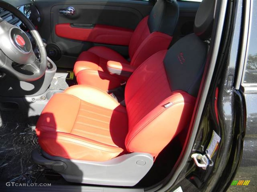 2013 Fiat 500 Lounge Front Seat Photo #73010206
