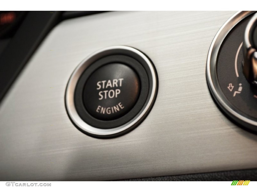 2009 BMW Z4 sDrive30i Roadster Controls Photo #73010272