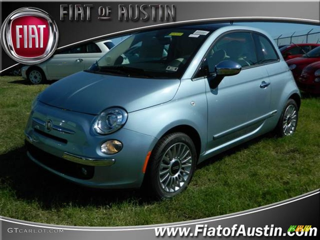 Luce Blu (Light Blue) Fiat 500