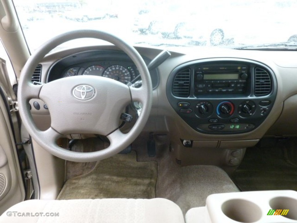 2004 Tundra SR5 Access Cab 4x4 - Desert Sand Mica / Oak photo #14