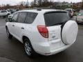 Super White - RAV4 I4 Photo No. 5