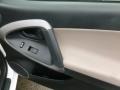 Super White - RAV4 I4 Photo No. 11