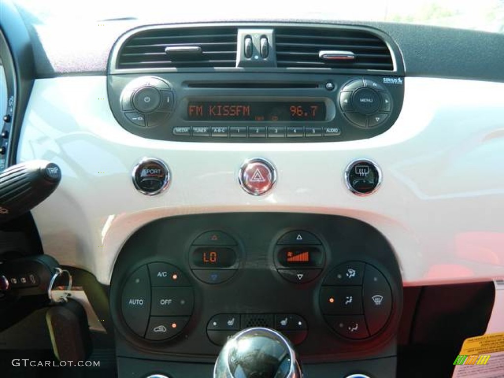 2013 Fiat 500 Sport Controls Photo #73014154