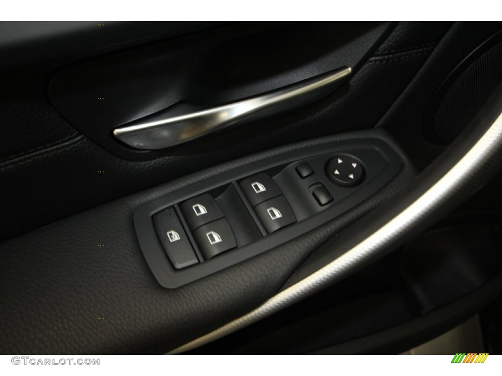 2013 BMW 3 Series 335i Sedan Controls Photo #73014718