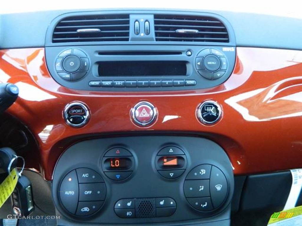 2013 Fiat 500 Sport Controls Photo #73014733