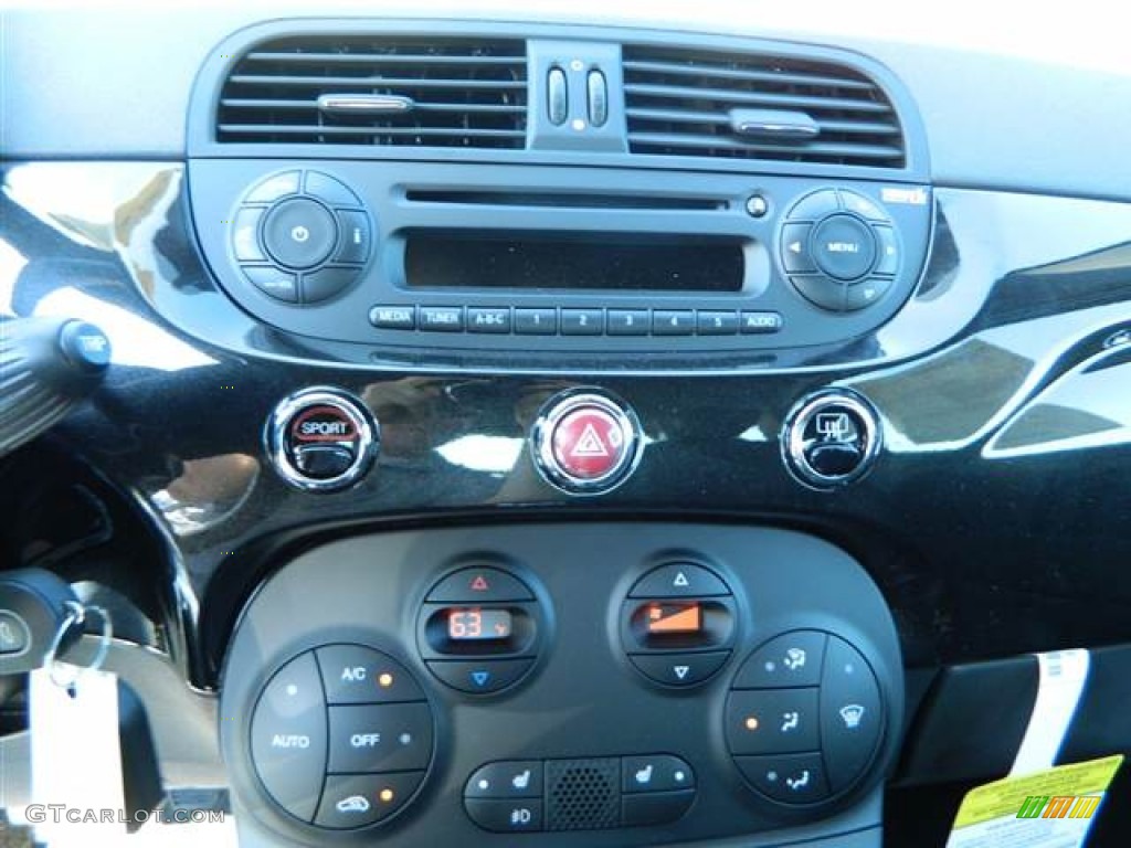 2013 Fiat 500 Sport Controls Photo #73015159