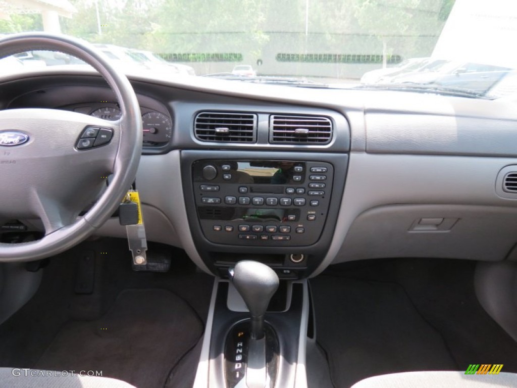 2002 Ford Taurus SEL Medium Graphite Dashboard Photo #73015666