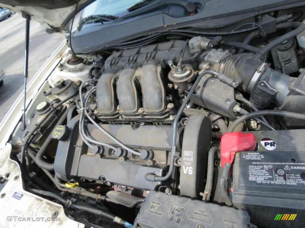 2002 Ford Taurus SEL Engine Photos