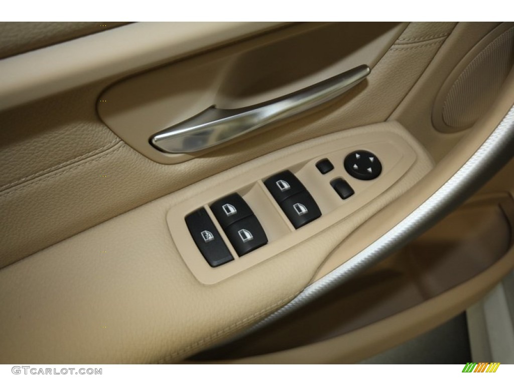 2013 BMW 3 Series 335i Sedan Controls Photo #73017217