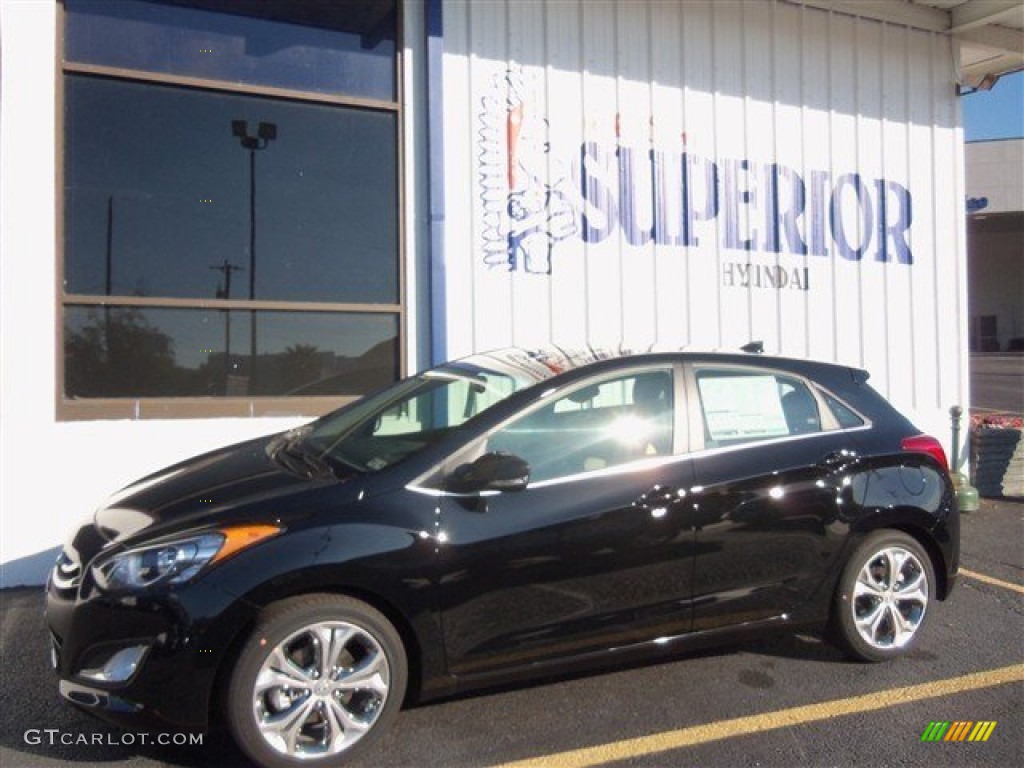 2013 Elantra GT - Black Noir Pearl / Beige photo #5