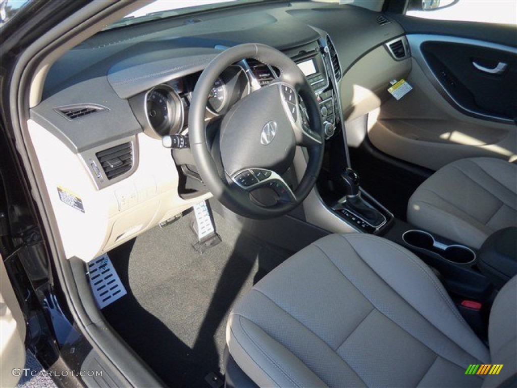 2013 Elantra GT - Black Noir Pearl / Beige photo #11