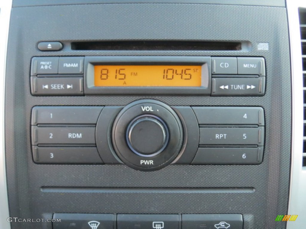 2011 Nissan Frontier SV Crew Cab 4x4 Audio System Photos