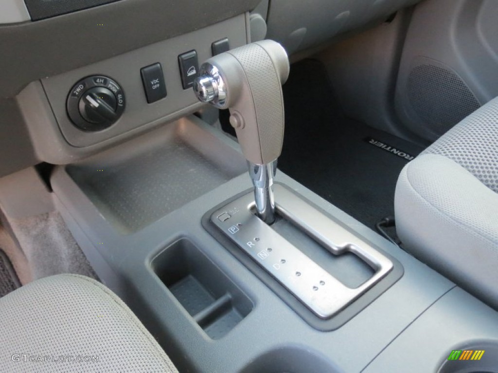 2011 Nissan Frontier SV Crew Cab 4x4 5 Speed Automatic Transmission Photo #73018729
