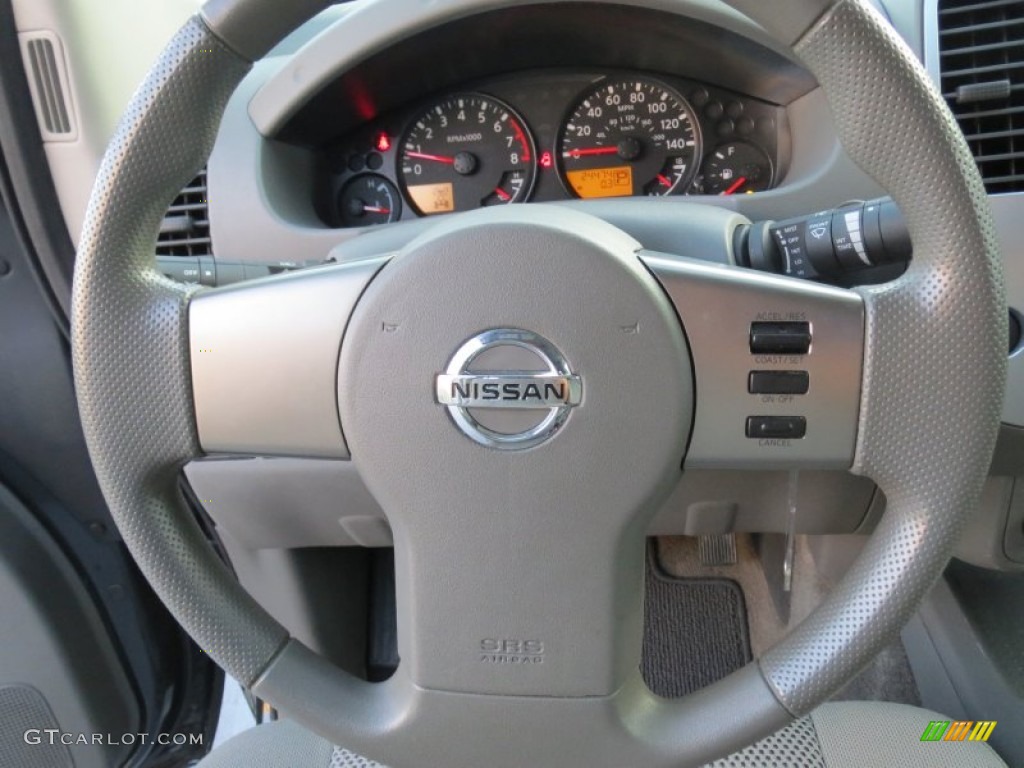 2011 Nissan Frontier SV Crew Cab 4x4 Steering Wheel Photos