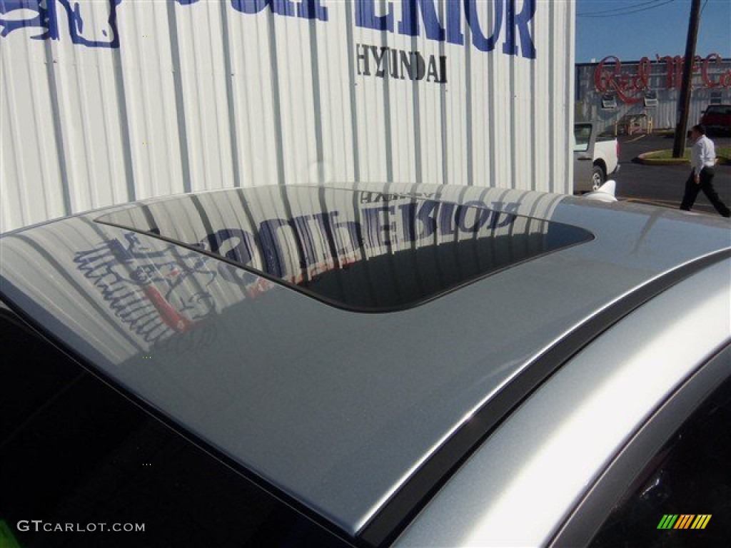 2013 Elantra Limited - Silver / Gray photo #4