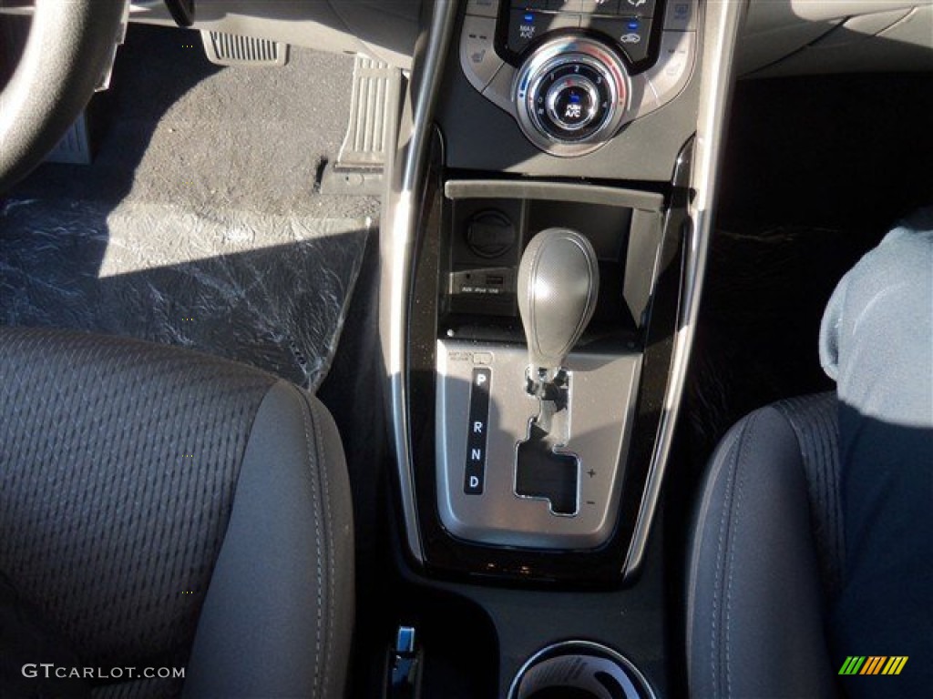 2013 Elantra Coupe GS - Black Noir Pearl / Gray photo #13