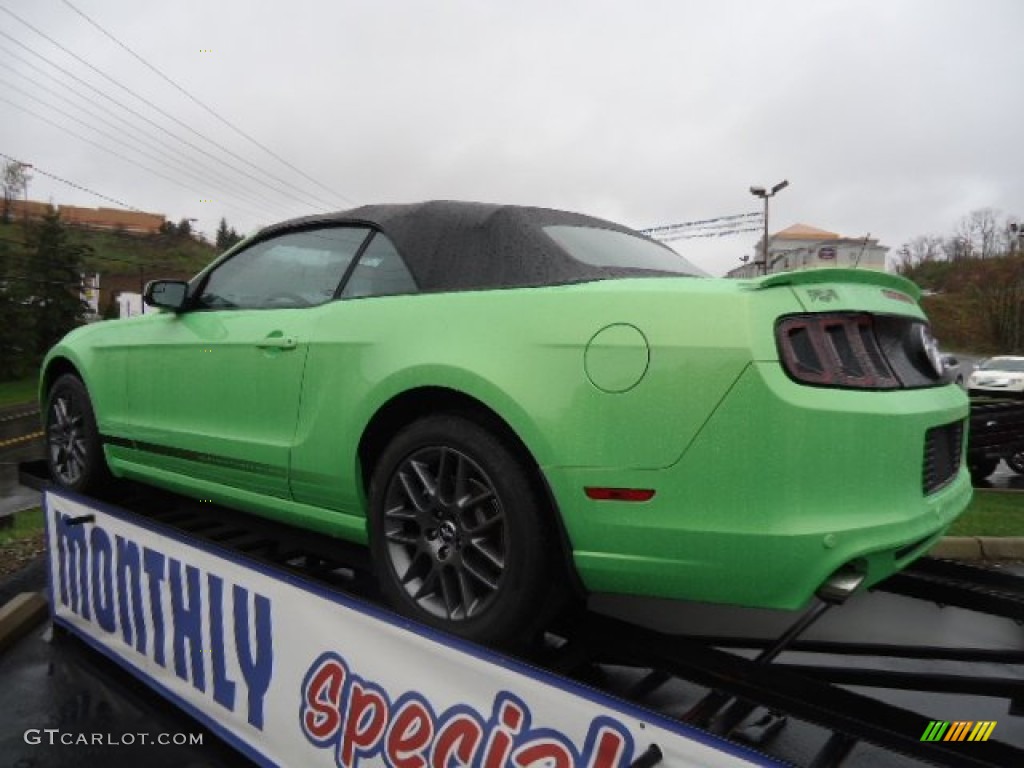 2013 Mustang V6 Mustang Club of America Edition Convertible - Gotta Have It Green / Charcoal Black photo #4