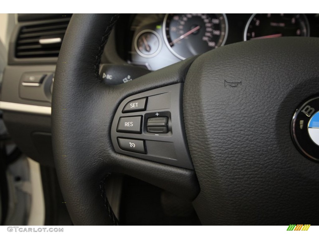 2013 BMW X3 xDrive 28i Controls Photo #73023298