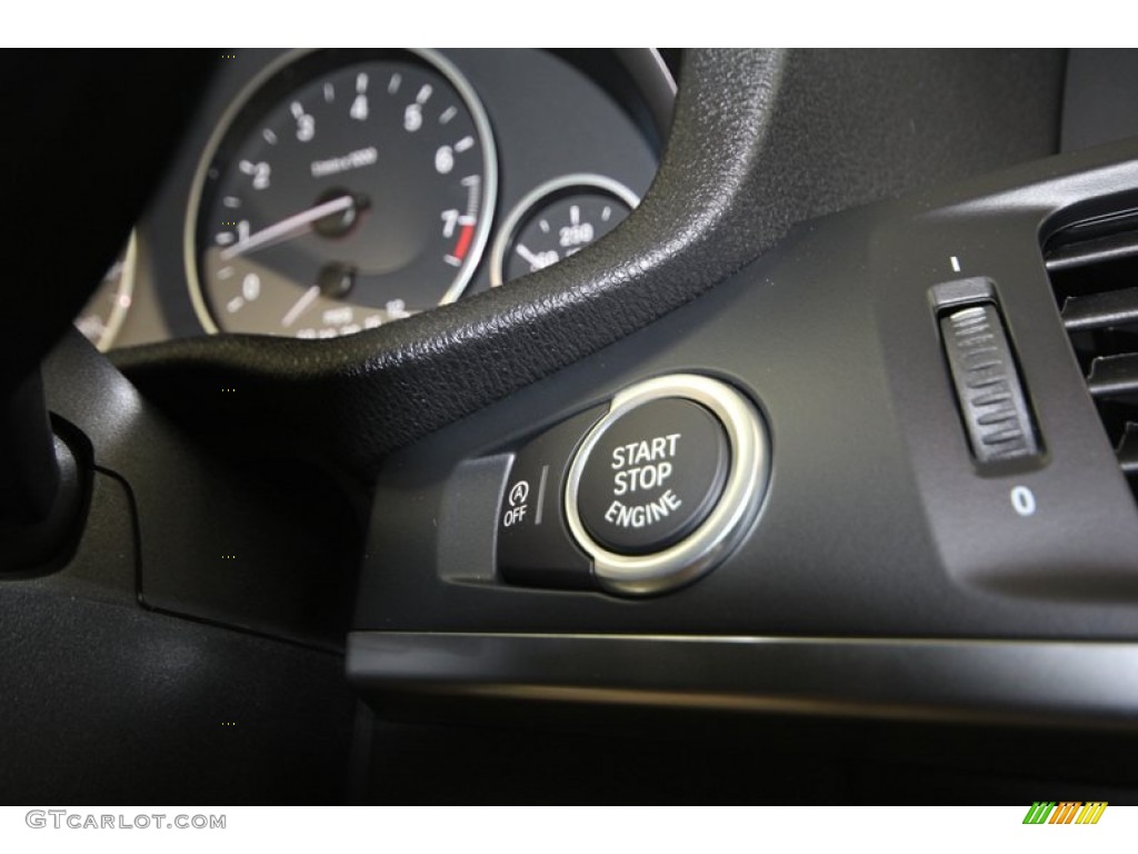 2013 BMW X3 xDrive 28i Controls Photo #73023895