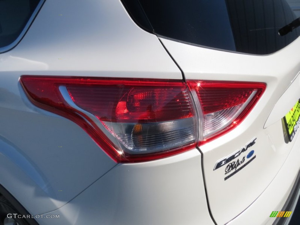 2013 Escape SE 1.6L EcoBoost - White Platinum Metallic Tri-Coat / Charcoal Black photo #10