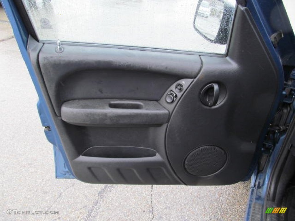 2003 Jeep Liberty Sport 4x4 Dark Slate Gray Door Panel Photo #73024666