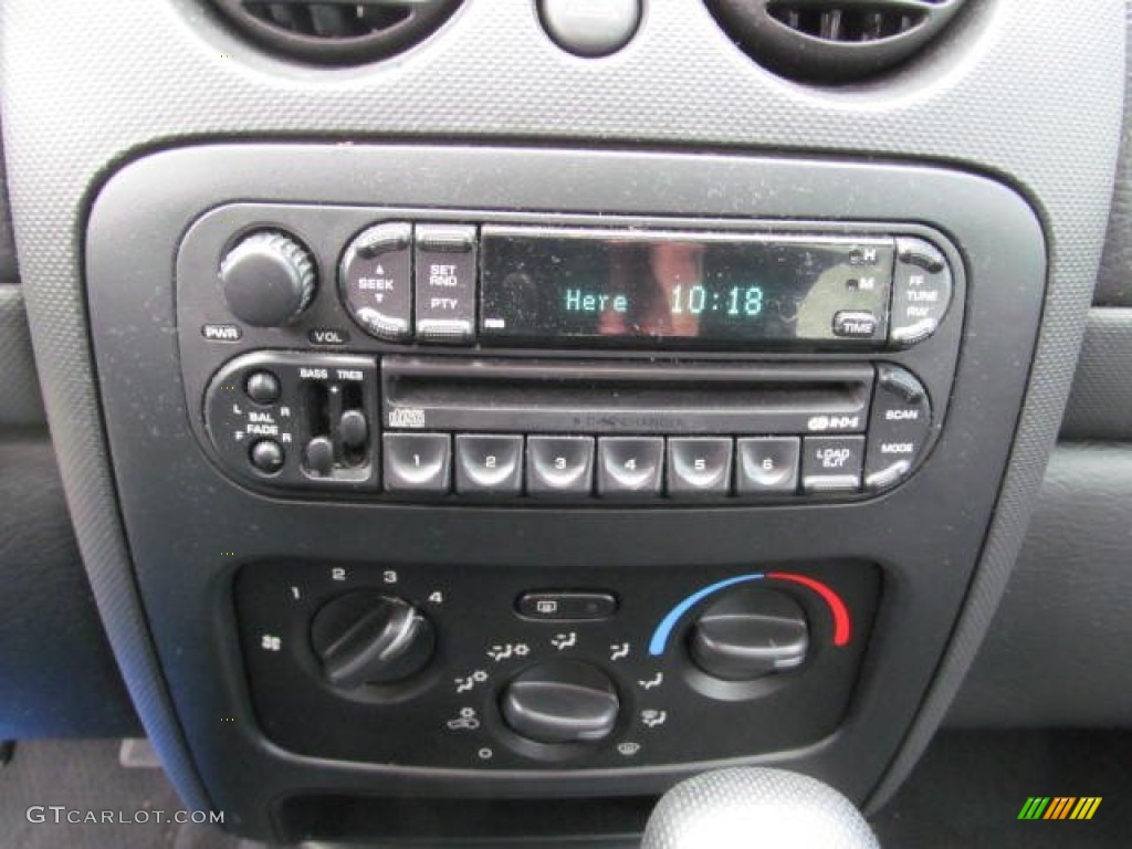 2003 Jeep Liberty Sport 4x4 Audio System Photos