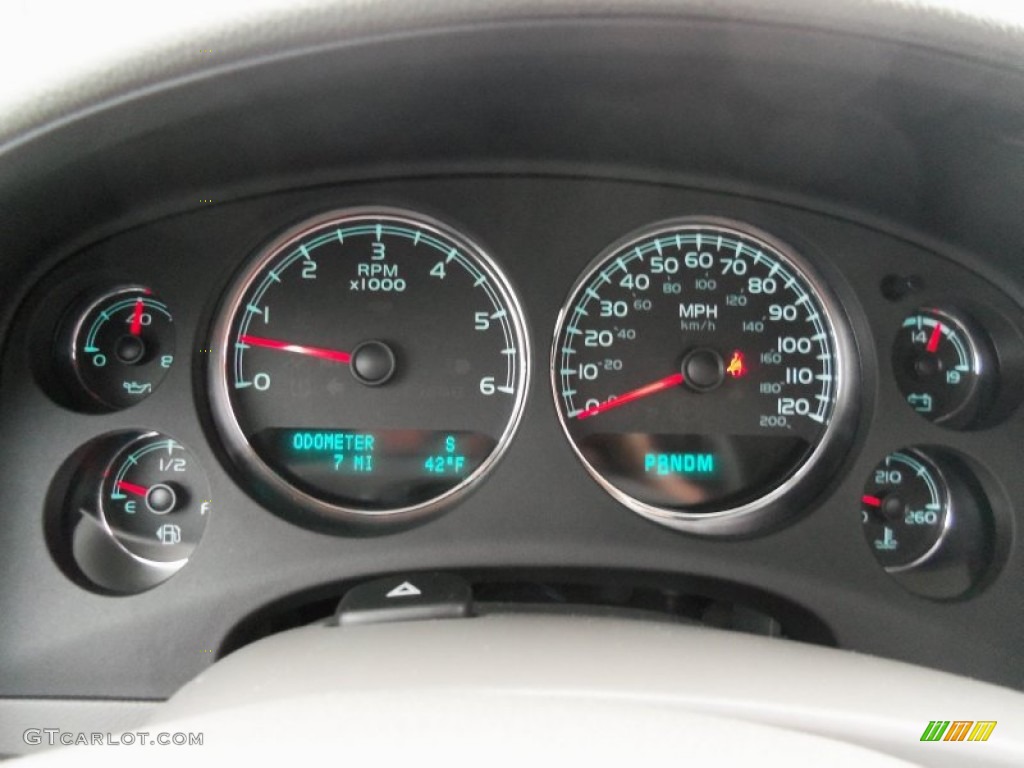 2013 Chevrolet Avalanche LTZ 4x4 Black Diamond Edition Gauges Photo #73025013