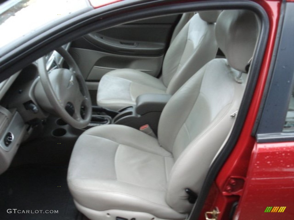 2005 Chrysler Sebring Touring Sedan Front Seat Photo #73025977