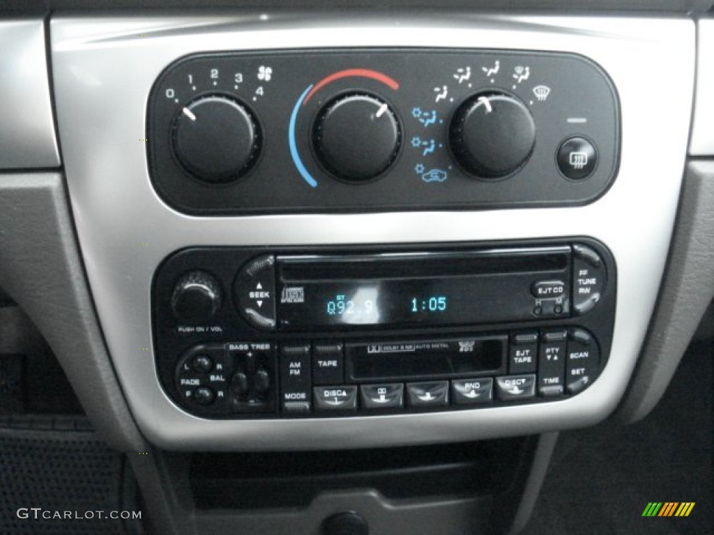 2005 Chrysler Sebring Touring Sedan Controls Photo #73026079